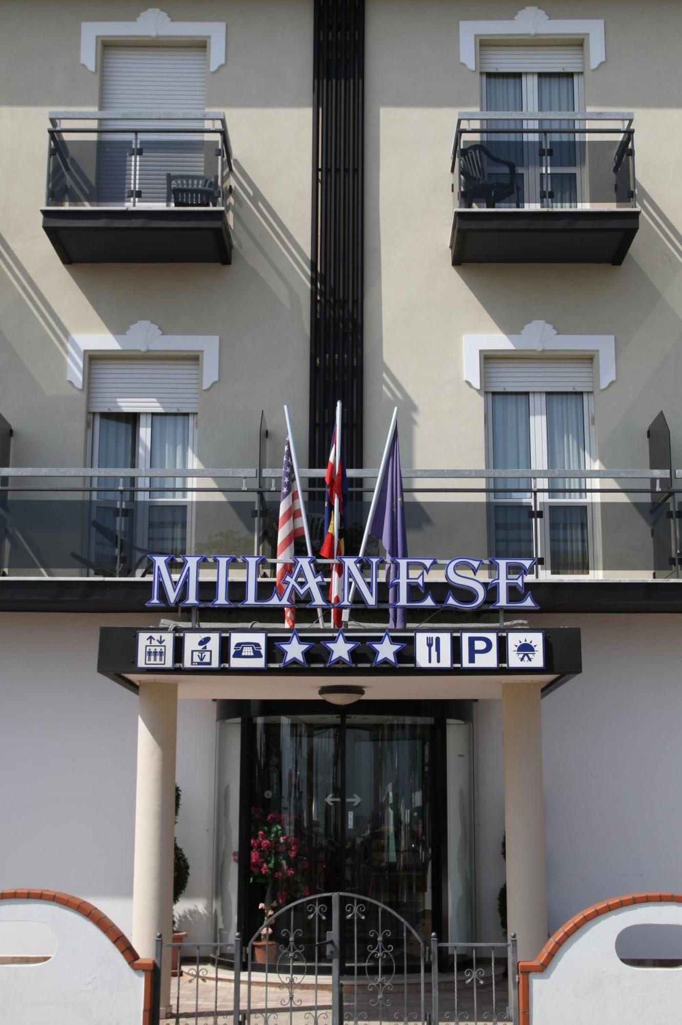 Hotel Milanese Rimini Exteriör bild